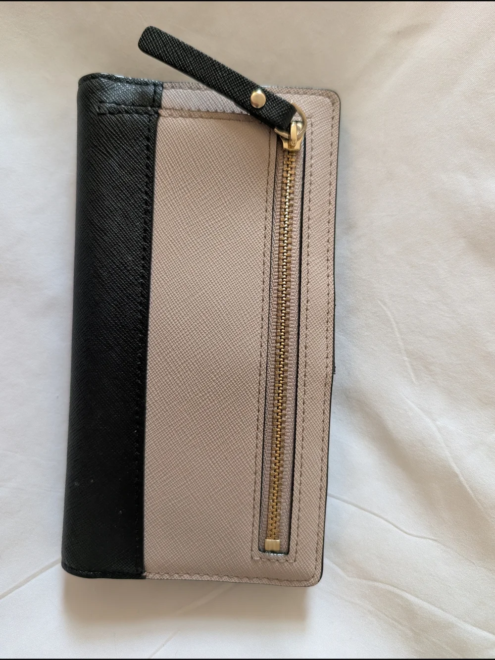 kate spade Beige and Black Saffiano Continental Wallet